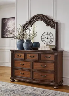 Lavinton Modern Dresser With Integrated Mirror 2